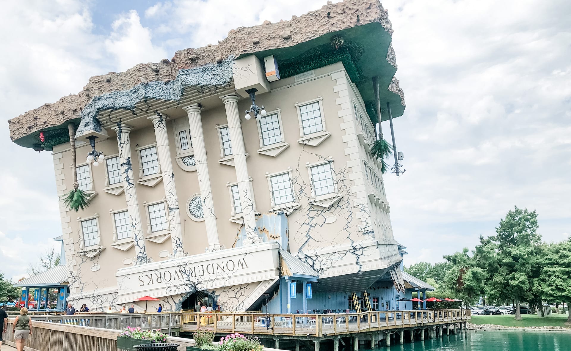 Exterior picture of the Wonder Works upside down house.